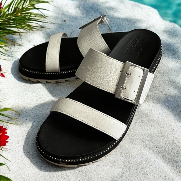 Sorel White Roaming Sport Sandal. Size 8.5. Great Condition. - Picture 7 of 9